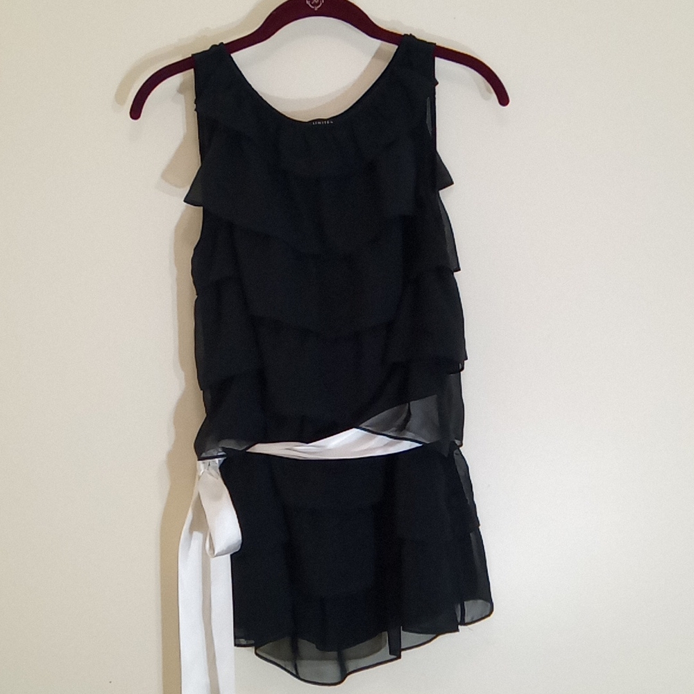 The Limited Blouse Size M Black and white